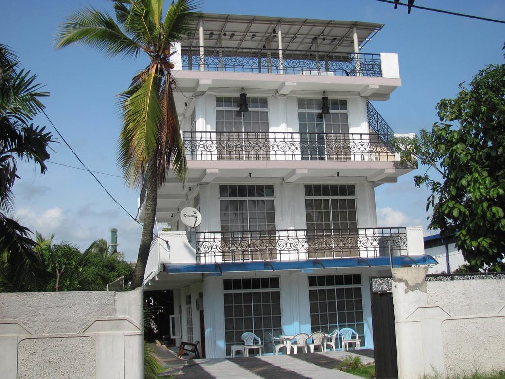 White House Appartement Wattala Buitenkant foto